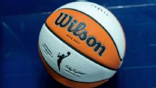 How to watch Robin Roberts, Geno Auriemma WNBA broadcast