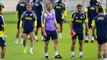 Dirk Kuijt interim-trainer Fenerbahçe na vertrek Kartal