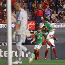 Tijuana rescata triunfo ante Tigres en tiempo añadido