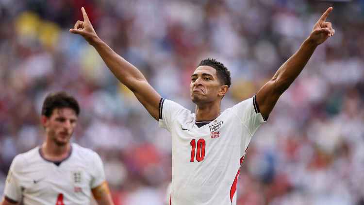 Ninguém queria jogar, mas a Inglaterra ajudou a entregar …