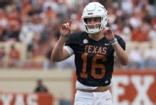 Manning taking ownership at Texas after season of adversity
