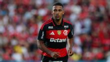 Como Samuel Lino 'mudou da água para o vinho' para resolver problema no Flamengo que Jardim alertou antes da Copa