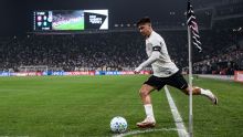 Como Corinthians trabalha para melhorar gramado da Arena que gerou reclamação até de jogadores