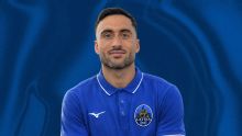 Jaime Báez fue presentado en su nuevo club