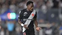 Andrés Gómez desabafa sobre situação do Vasco e surpreende: 'Penso que é algo espiritual'