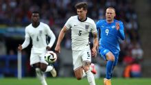 Inter de Milão vence concorrência e encaminha contratação de zagueiro da Inglaterra na Copa, diz emissora