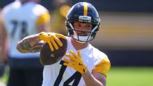 Steelers place Wilson on IR with finger injury