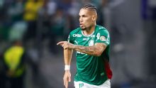 Paulinho abre o jogo sobre nova lesão no Palmeiras e diz quando vai voltará a atuar