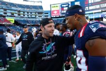 Commanders tab ex-All-Pro WR Wes Welker to coach tight ends