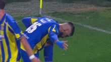 Insólito: Mallo marcó en offside, pero no se enteró... y ¡siguió festejando!