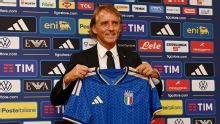 Roberto Mancini prometió devolver a Italia "al lugar que merece" en su regreso como entrenador