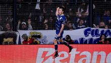 Steimbach ganó de cabeza y marcó el gol de Gimnasia vs. River en el Bosque