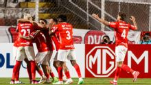 ¡Espectacular remontada! Cienciano goleó y eliminó a Lanús de la CONMEBOL Sudamericana