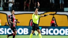 Presidente do Vitória diz que 'Brasil viu' arbitragem desequilibrar partida para o Palmeiras e dispara: 'Cacá levou cinco pontos no queixo'