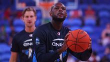 NBL's Illawarra Hawks sign championship guard Milton Doyle