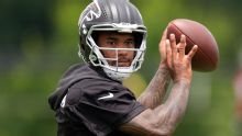 Tua Tagovailoa no está inquieto por su problema de espalda