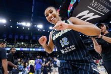 Sky's Sydney Taylor lets it 'fly,' dumps Aces with 'big' late 3-pointer