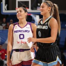 Kelsey Plum nets 20 points in winning Phoenix Mercury debut