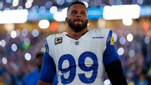 Aaron Donald to continue workouts with Rams as decision looms