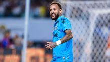 Neymar desabafa após ser chamado de 'vagabundo' por treta em Remo x Santos: 'Me xingam, eu comemoro e ficam bravos?'