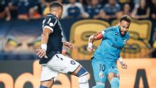 Caótico partido de Neymar: asistencia, insultos y reacción furiosa