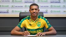 Flamengo encaminha a contratação de jovem atacante do Cuiabá
