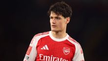 Everton sign midfielder Christian Nørgaard from Arsenal