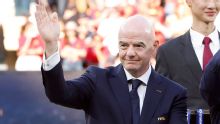 Infantino sorry for 'errors' but gets FIFA board's 'full support'
