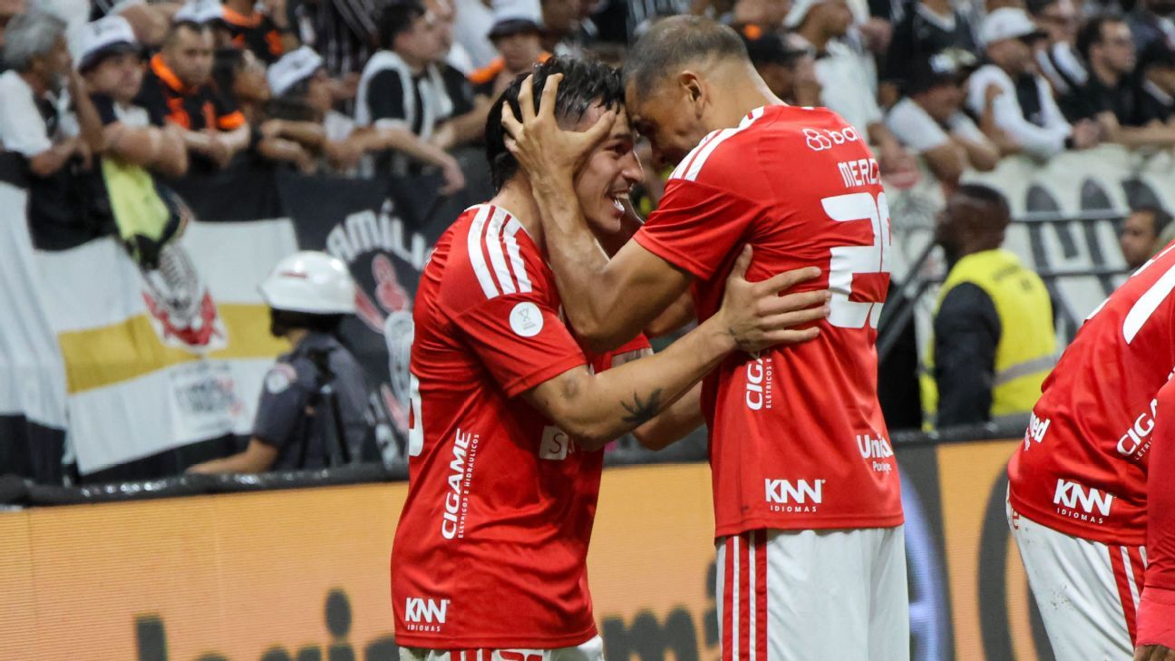 'Diga quem teve acesso negado...': Inter volta a cutucar o Corinthians após classificação na Copa do Brasil