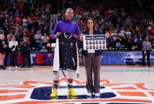 Connecticut Sun retire Alyssa Thomas' No. 25 jersey