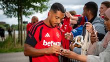 Youri Tielemans apologises to Aston Villa fans following comments regarding Manchester United move