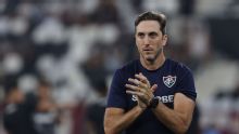 'É normal que tenham críticas...': Zubeldia responde sobre protestos e pressão em má fase do Fluminense após empate