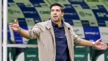 Abel diz como lidou com manifesto da torcida do Palmeiras e vai além: 'Se esperam um treinador que só ganha tudo, têm que buscar o do PSG'