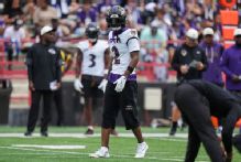Ravens starting CB Nate Wiggins injures leg in 1-on-1 drills