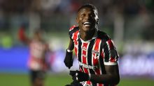 Volvió a gritar un gol: Robert Arboleda convirtió en el empate de Sao Paulo ante Bolívar en la Sudamericana