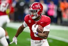 Reports: Alabama's AK Dear to miss 6 weeks with ankle injury