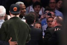 Judge dismisses ex-Knick Oakley's assault case against MSG