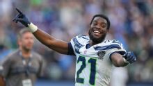 Seahawks extienden al CB Witherspoon por 4 años y $132M, fuentes