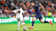 Hirving Chucky Lozano se presentó con el LA Galaxy