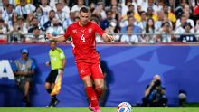 Nico Elvedi set to undergo medical after £8.5m move to Leeds - report