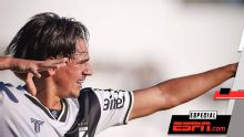 Nicolás Azambuja: festeja como Cavani y lo comparan con Suárez, pero su mayor ídolo es su hermano menor