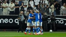 Cruzeiro vence Corinthians fora pelo Brasileirão e vai embalado para 'decisão' contra o Flamengo na Libertadores