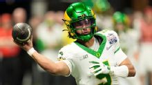 Oregon QB Dante Moore sees golf as aid in getting Ducks to national title