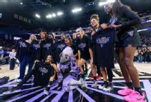 Valkyries top Wings to clinch playoff spot for 2nd straight season
