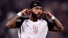 Memphis Depay aparece no BID após renovação e pode voltar a jogar pelo Corinthians
