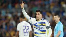 Miguel Merentiel y una definición de crack para el tercero de Boca ante Recoleta