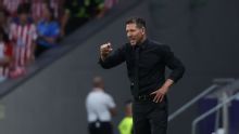 Atlético sin Julián: una dura pancarta y el comentario de Simeone