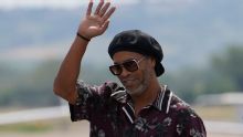 Ronaldinho arrives on Ravenna beach to restart playing career