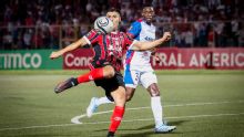 Alajuelense tropieza en El Salvador y se jugará la vida en la Copa Centroamericana