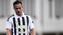 Juventus anuncia rescisão de contrato de Arthur, que fica livre no mercado